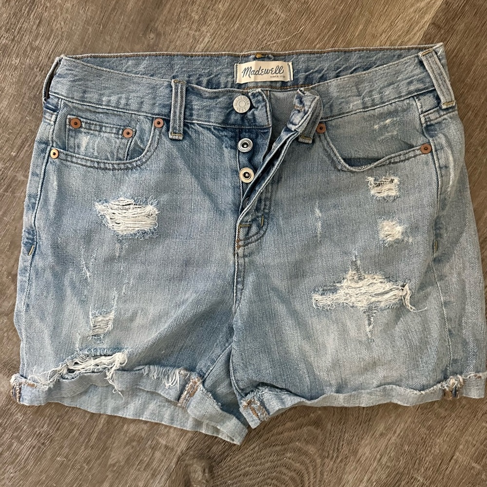 Madewell boyfriend shorts